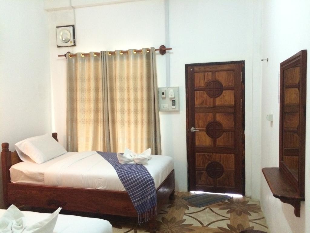 Phonemany Guesthouse MuangMuangpakbeng Kültér fotó
